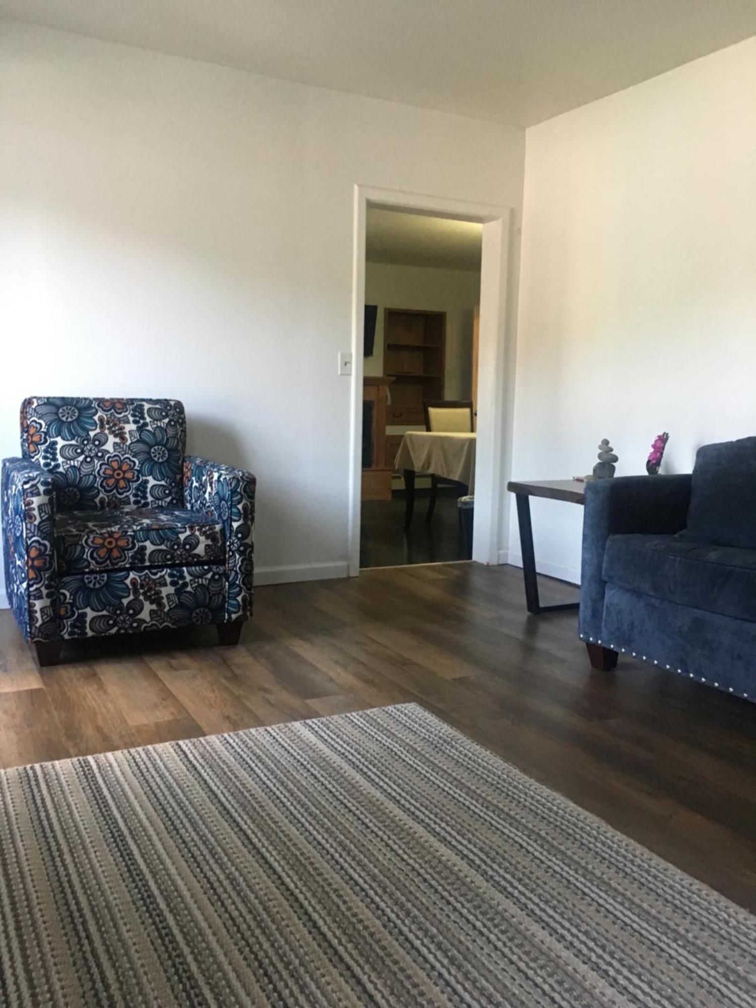 Barberry Court Motel &Cabins Лейк Джордж Екстериор снимка